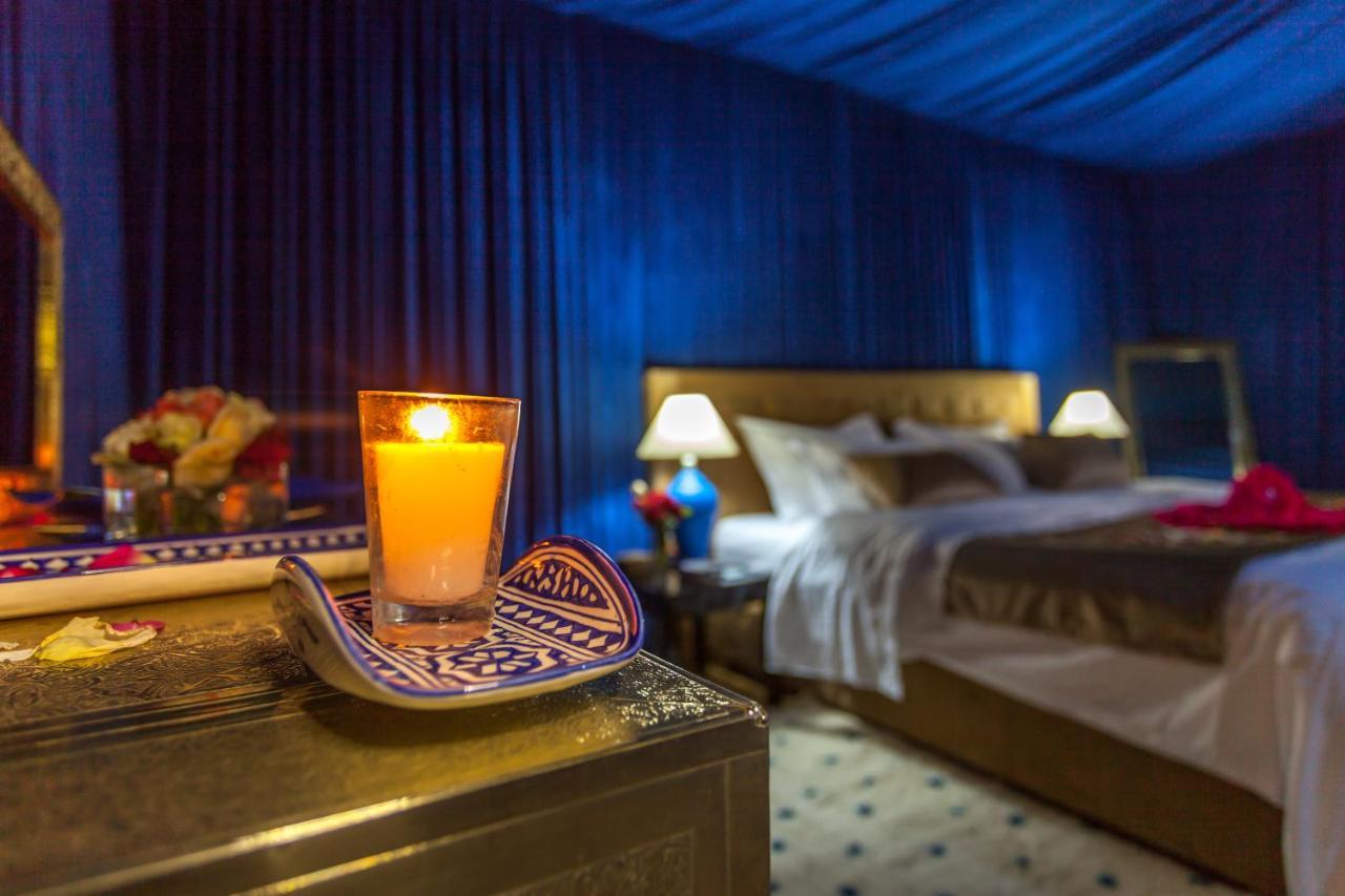Hotel Lemnaouar Erg Camp à Merzouga Extérieur photo