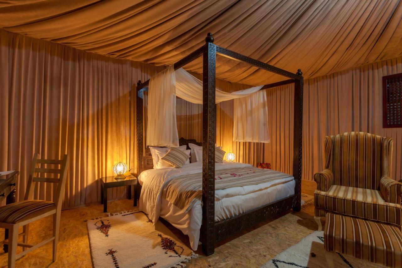 Hotel Lemnaouar Erg Camp à Merzouga Extérieur photo
