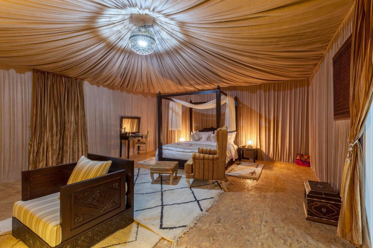 Hotel Lemnaouar Erg Camp à Merzouga Extérieur photo
